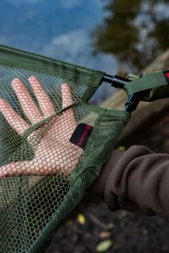 Ultimate DeLuxe Carp Net 42" With 2pcs Carbon Handle 21 Ultimate DeLuxe Carp Net 42" With 2pcs Carbon Handle -Viswinkel 33b246b330f0968d