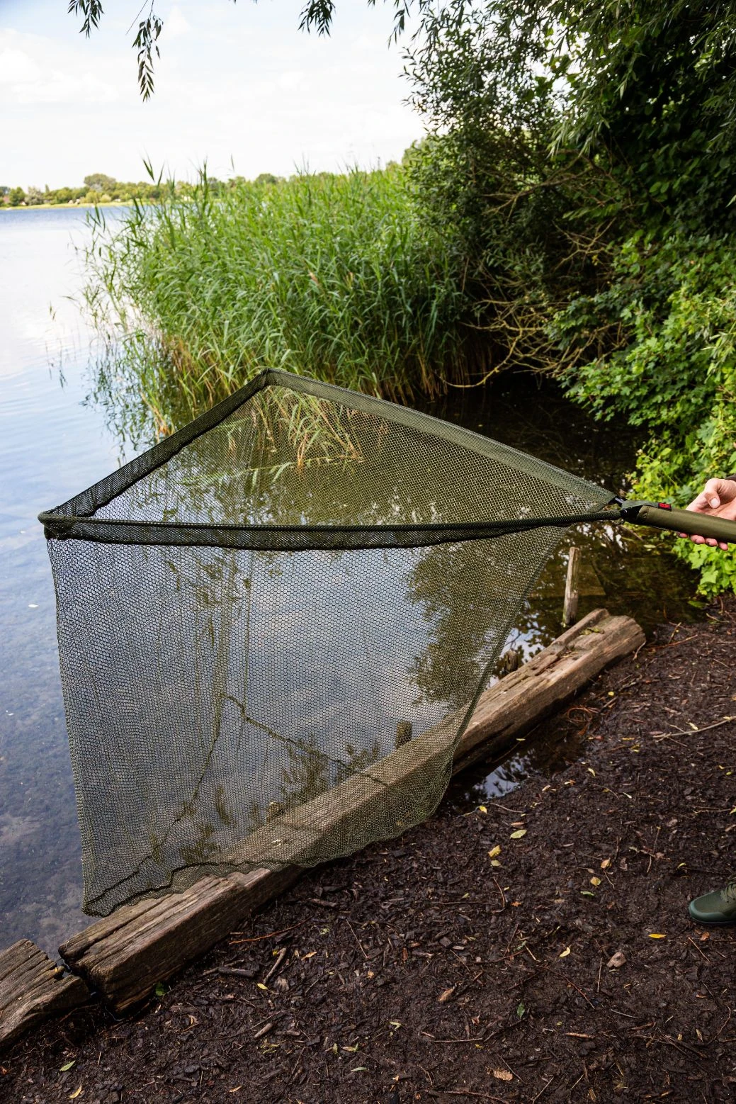 Ultimate DeLuxe Carp Net 42" With 2pcs Carbon Handle 5 Ultimate DeLuxe Carp Net 42" With 2pcs Carbon Handle - Afbeelding 5